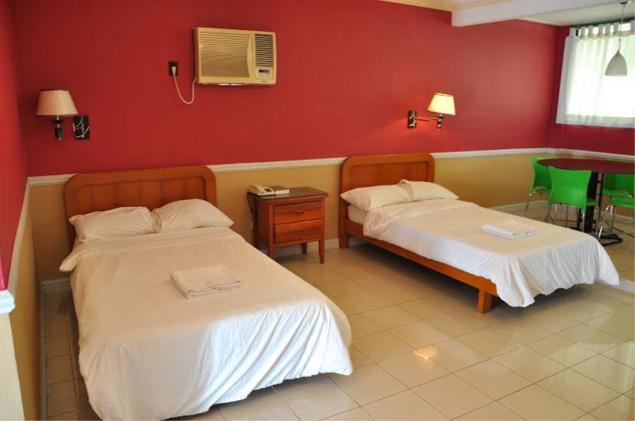 Ferienwohnung Club Manila East Taytay Exterior foto